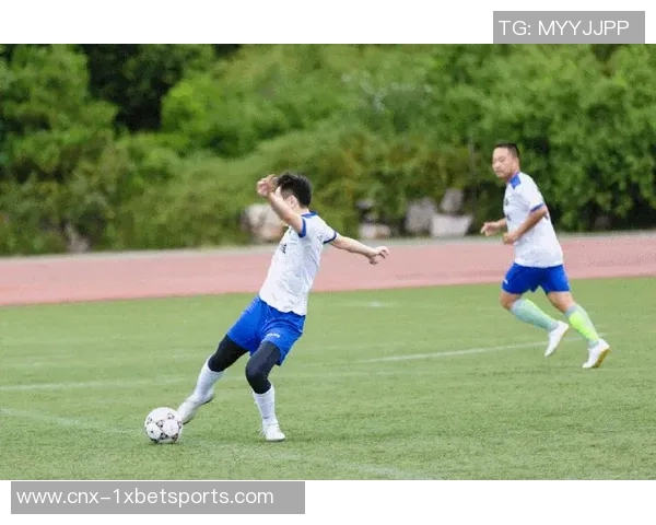 365足球全方位解析全球足球赛事动态与精彩瞬间